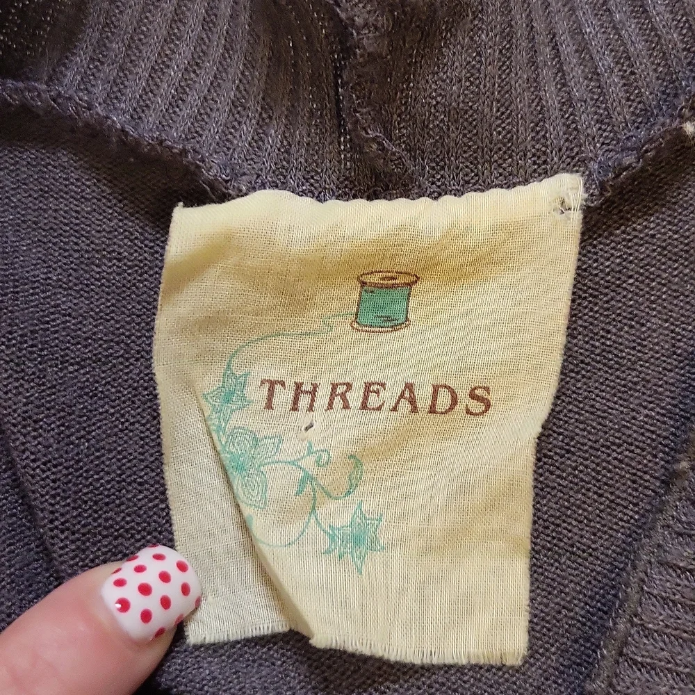 Thread sweater - Picture 4 of 5